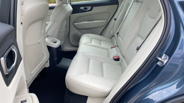 Used Volvo XC60 2022 for sale - 75652294: Photo 10