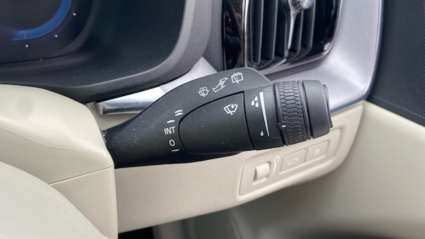 Used Volvo XC60 2022 for sale - 75652294: Photo 25