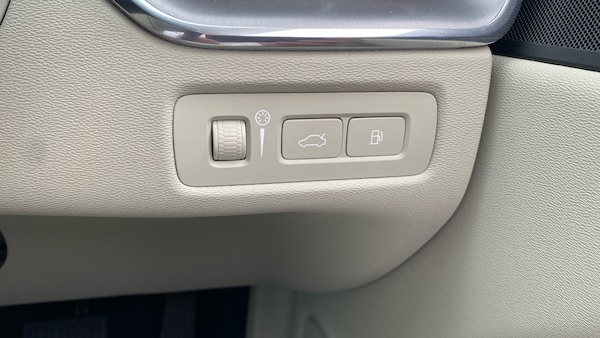 Used Volvo XC60 2022 for sale - 75652294: Photo 39