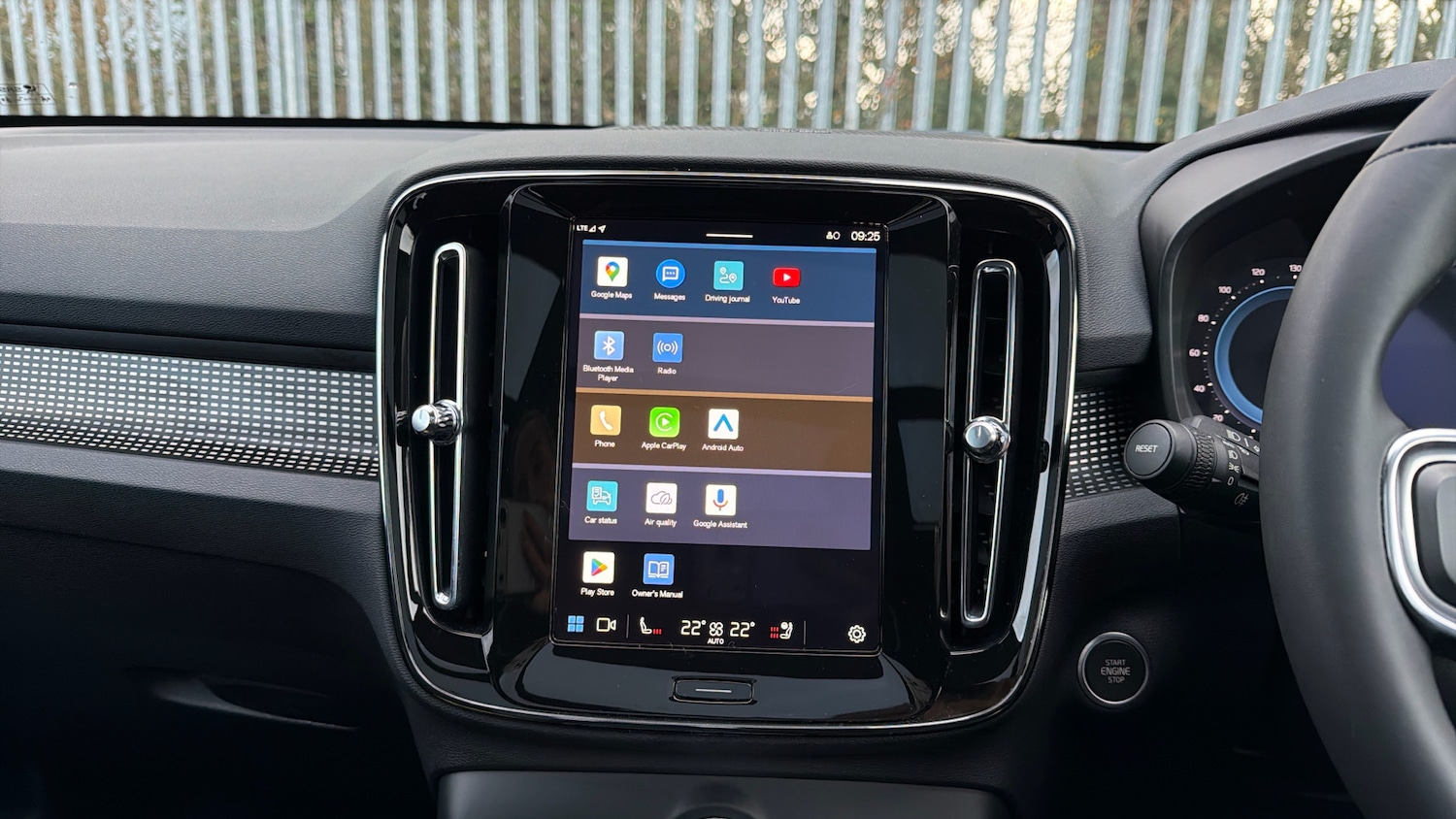 Used Volvo XC40 2024 for sale - 77459613: Photo 17