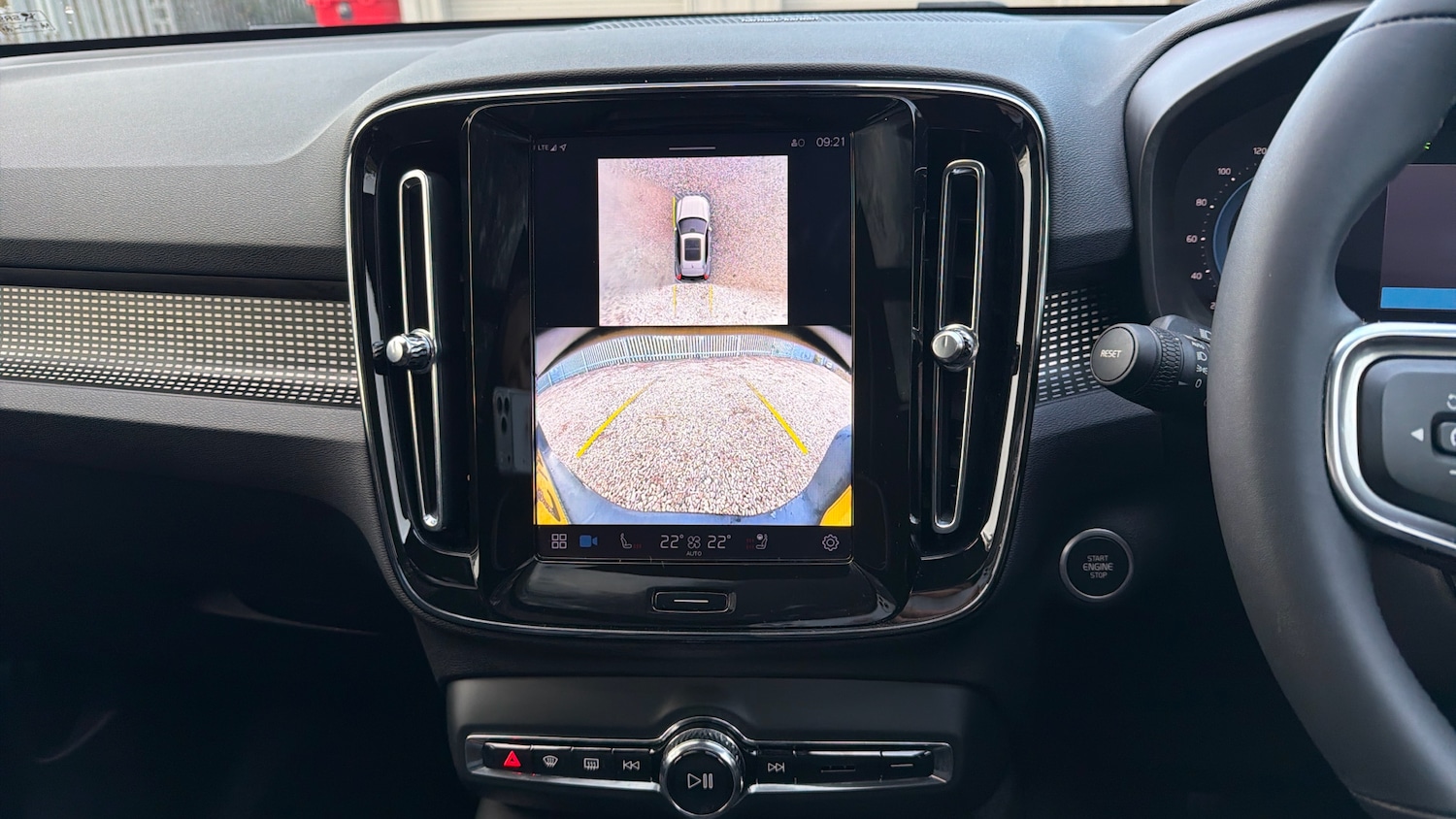 Used Volvo XC40 2024 for sale - 77459613: Photo 19