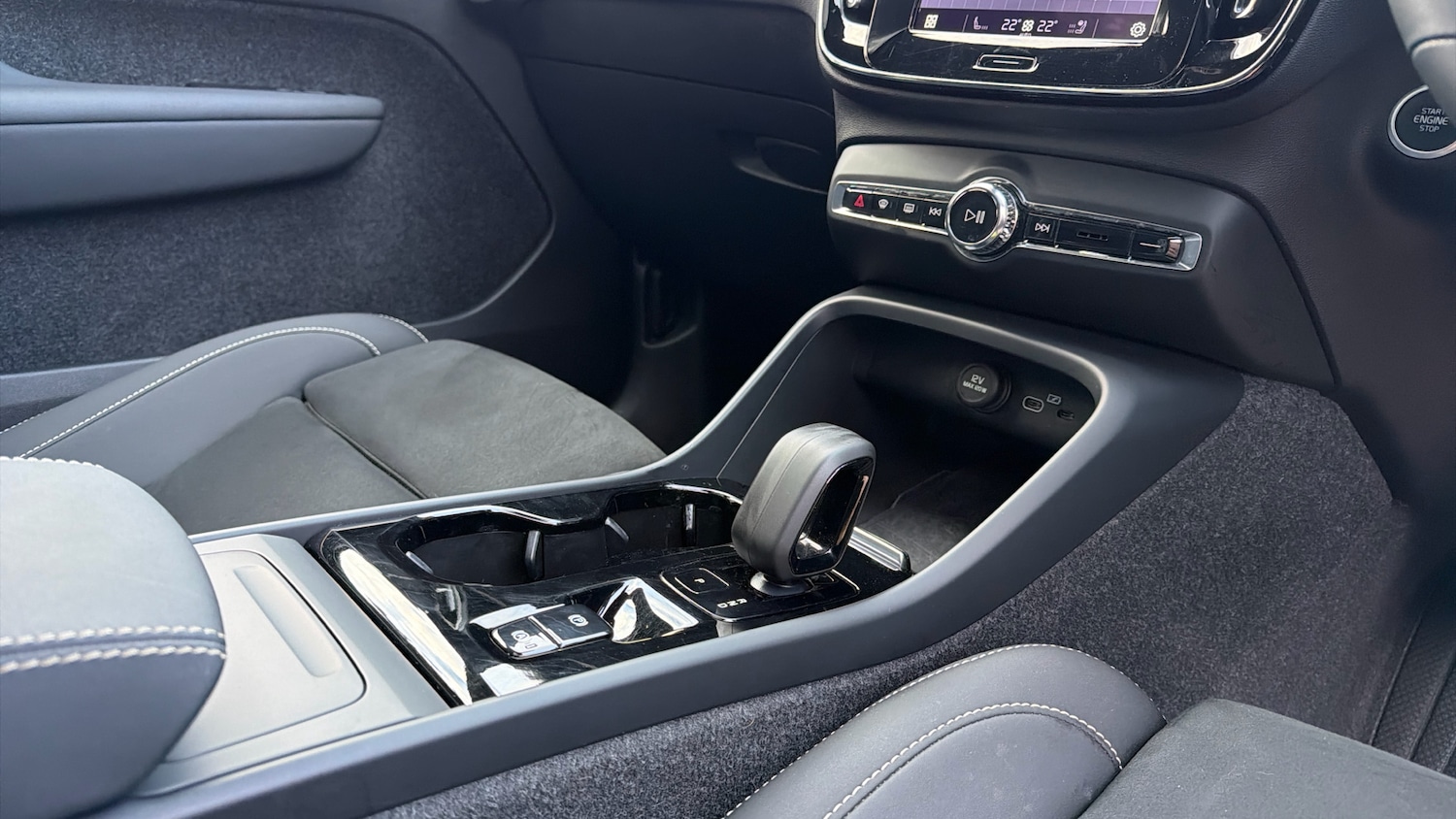 Used Volvo XC40 2024 for sale - 77459613: Photo 26