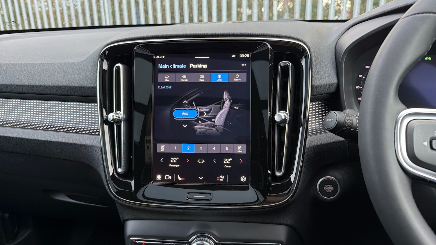 Used Volvo XC40 2024 for sale - 77459613: Photo 38