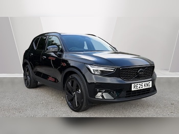 Used Volvo XC40 2025 for sale - 77742489: Photo