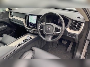 Used Volvo XC60 2022 for sale - 77903793: Photo