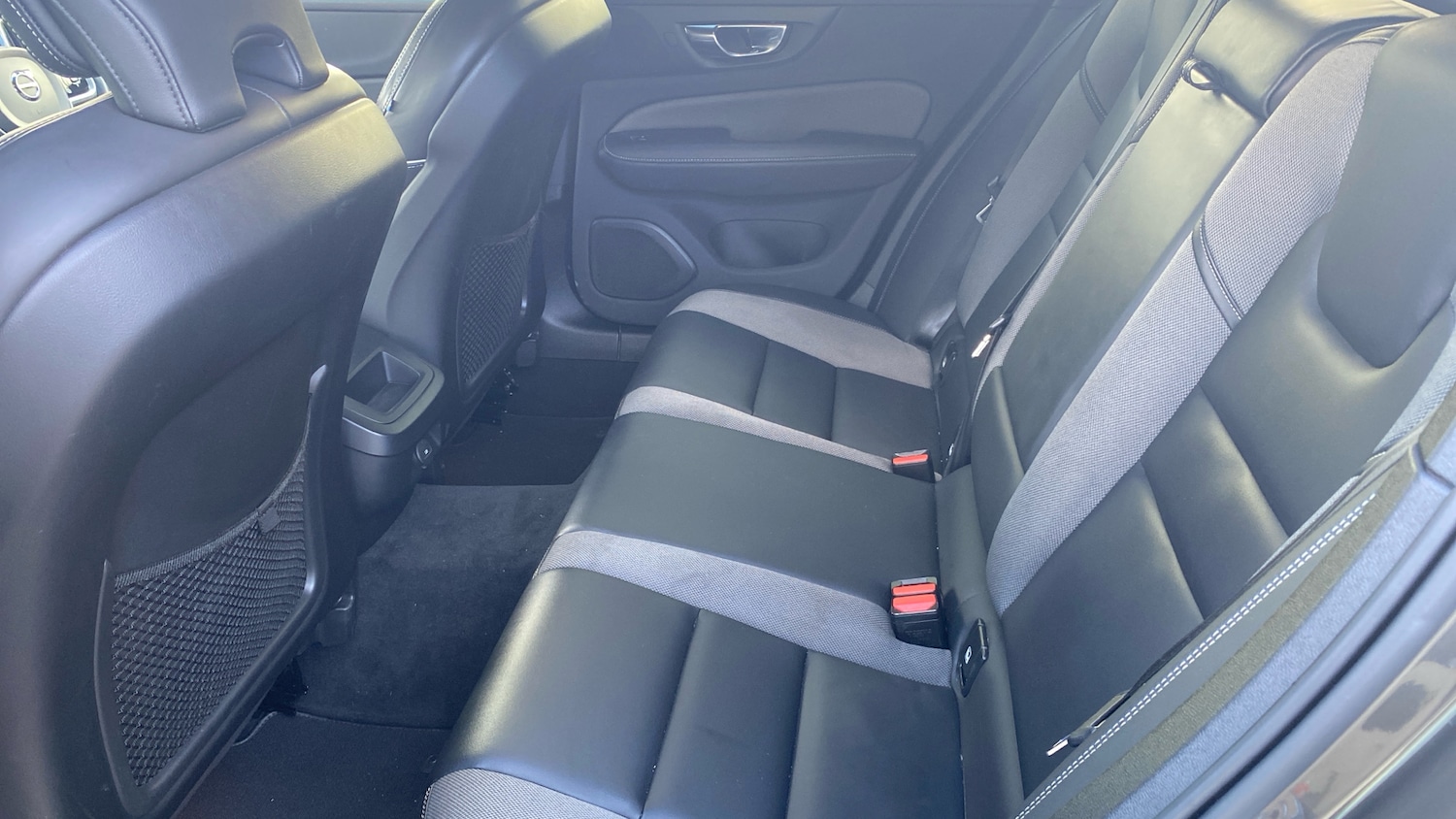 Used Volvo V60 2021 for sale - 76653283: Photo 10