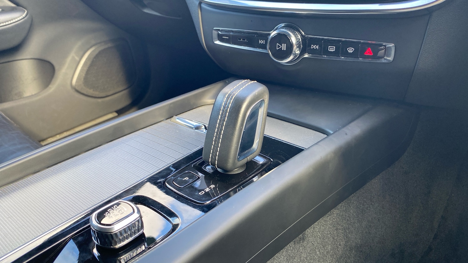 Used Volvo V60 2021 for sale - 76653283: Photo 14