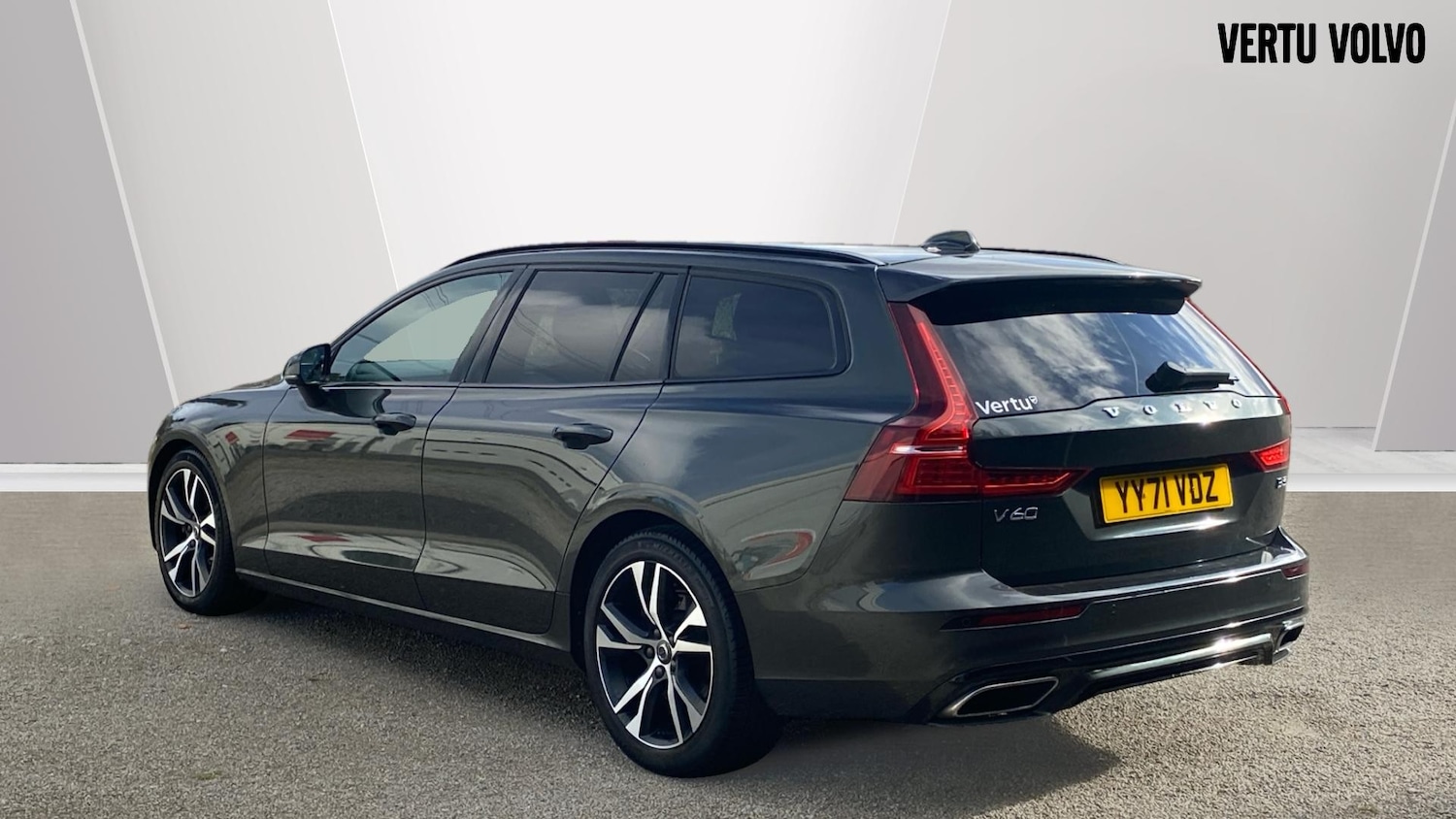 Used Volvo V60 2021 for sale - 76653283: Photo 2