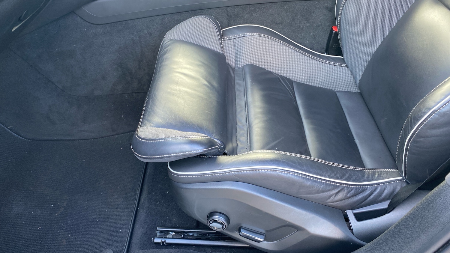 Used Volvo V60 2021 for sale - 76653283: Photo 27