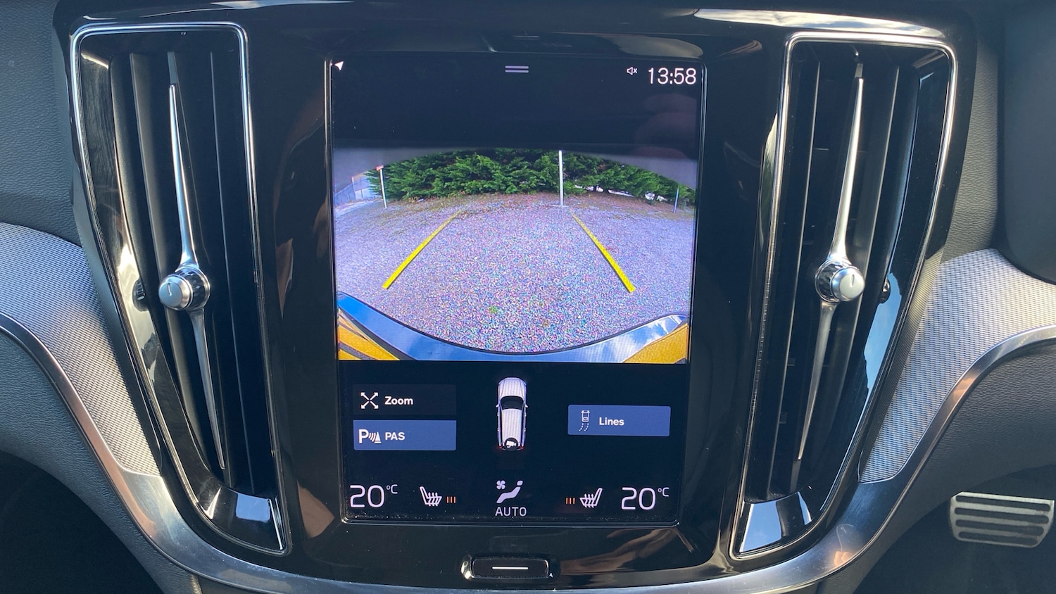 Used Volvo V60 2021 for sale - 76653283: Photo 32