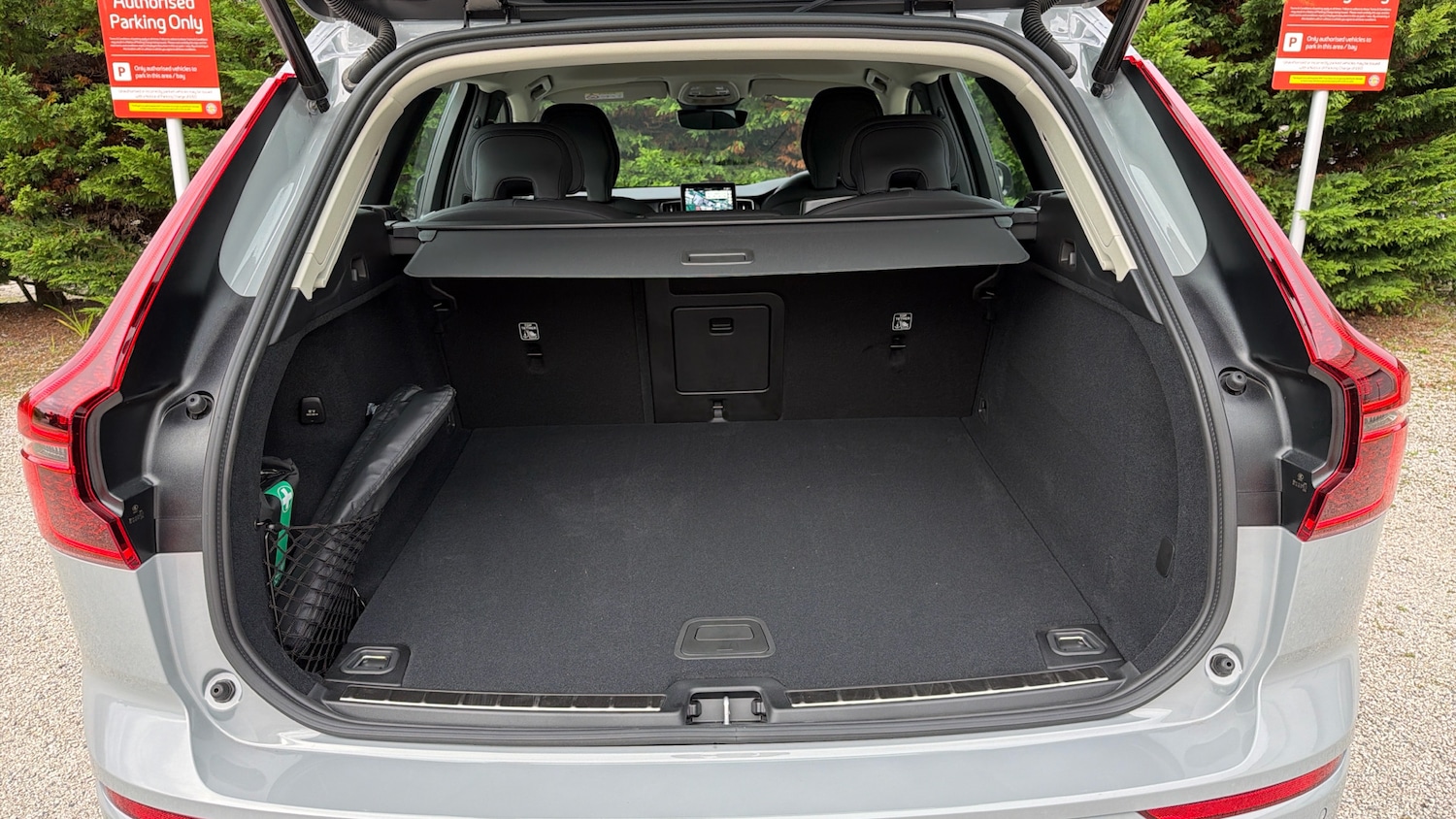 Used Volvo XC60 2025 for sale - 76653329: Photo 17