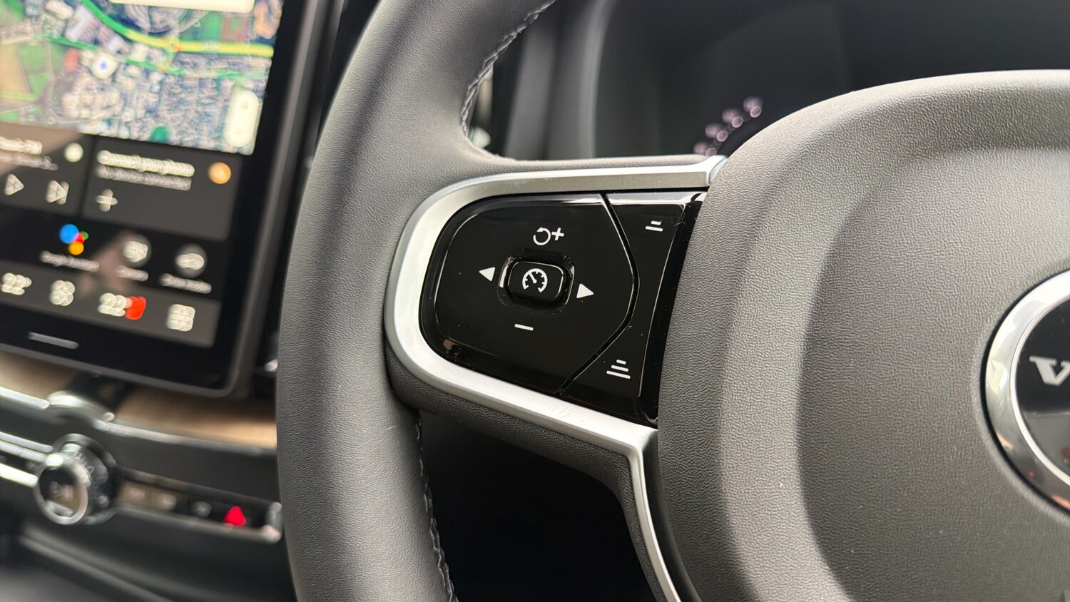 Used Volvo XC60 2025 for sale - 76653329: Photo 18