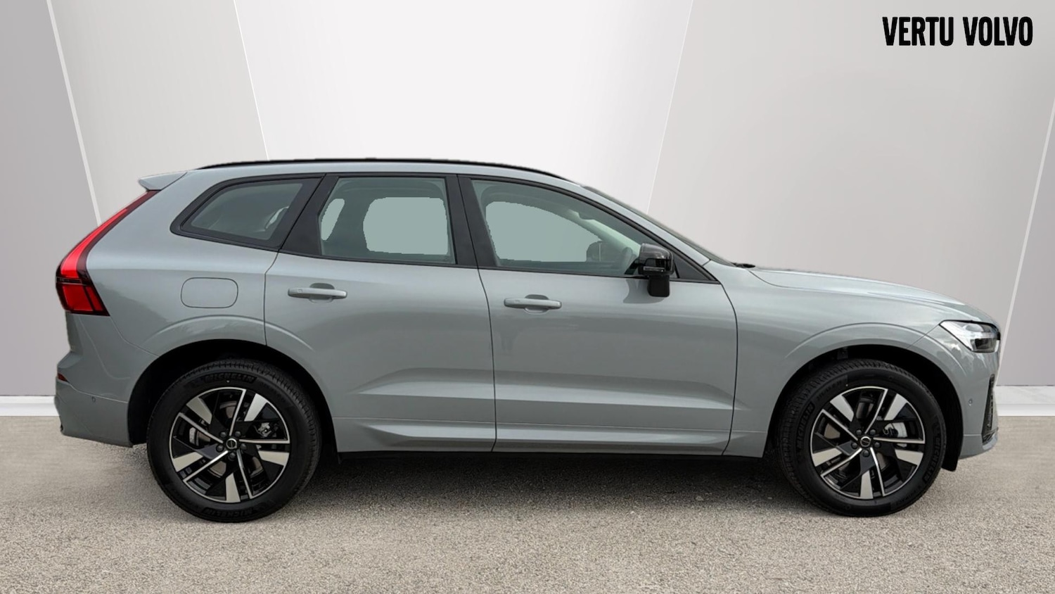 Used Volvo XC60 2025 for sale - 76653329: Photo 3