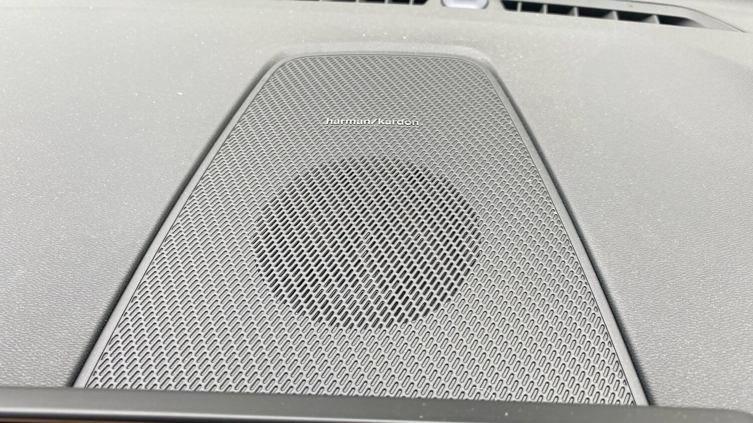 Used Volvo XC60 2025 for sale - 76653324: Photo 24