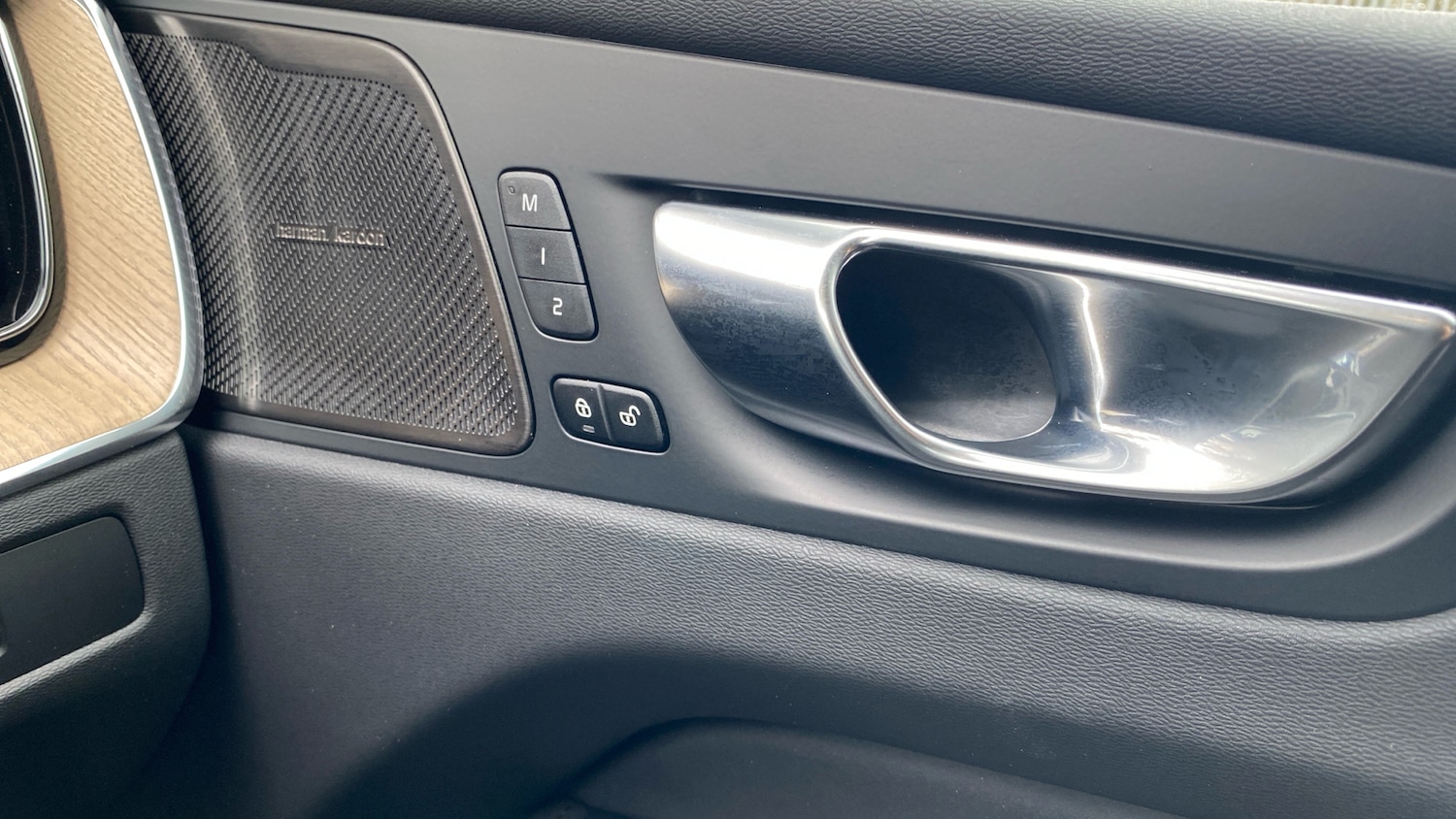 Used Volvo XC60 2025 for sale - 76653324: Photo 41