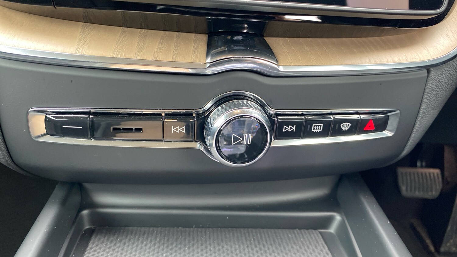 Used Volvo XC60 2025 for sale - 76653324: Photo 42