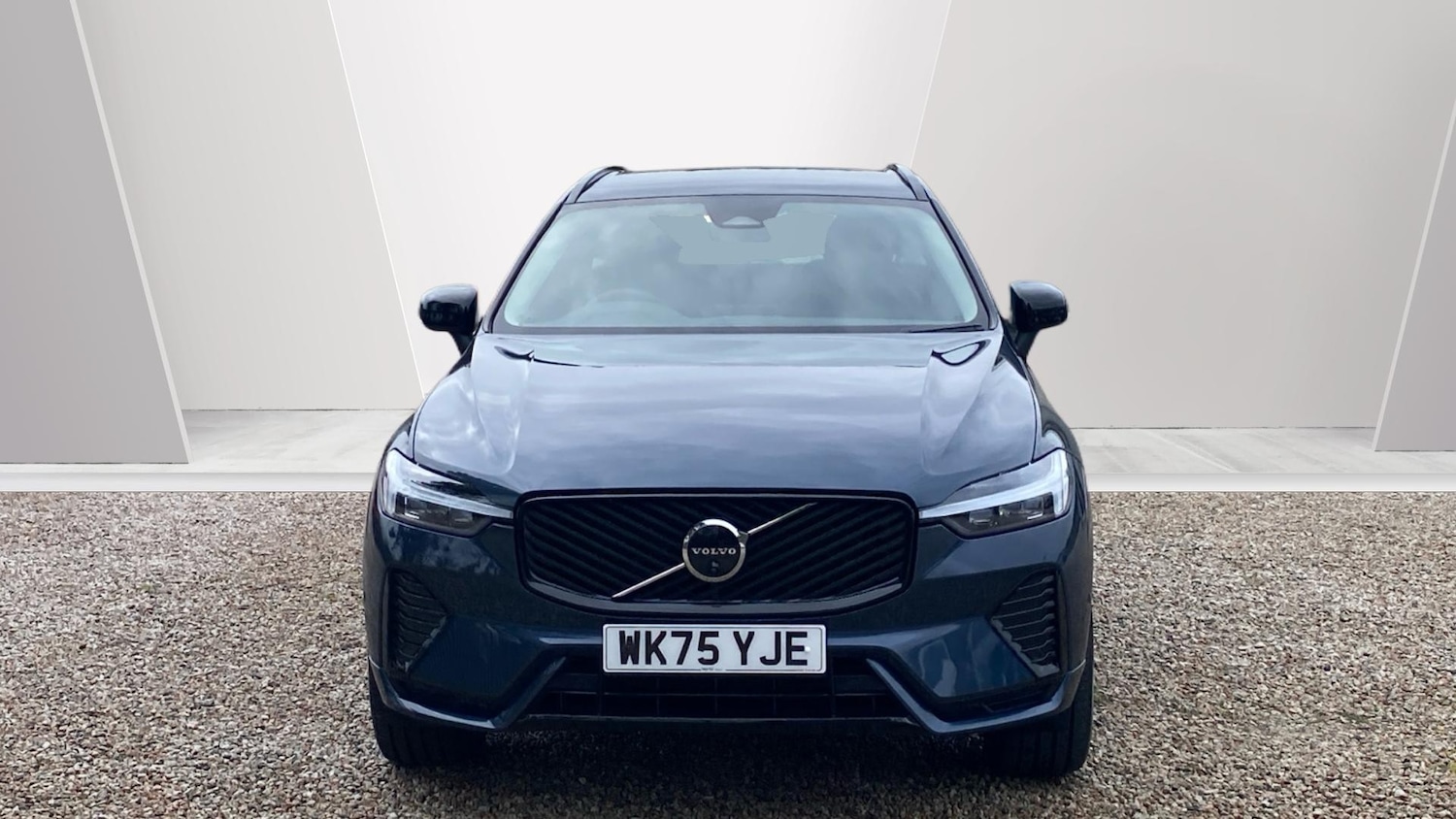 Used Volvo XC60 2025 for sale - 76653324: Photo 8