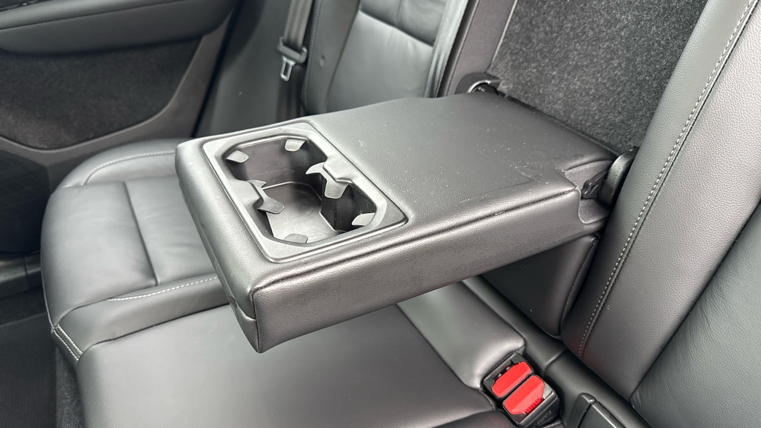 Used Volvo XC40 2023 for sale - 75962266: Photo 26