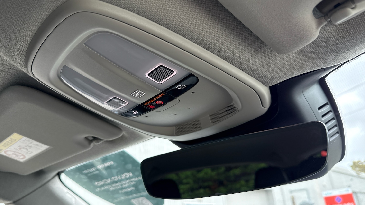 Used Volvo XC40 2023 for sale - 75962266: Photo 42