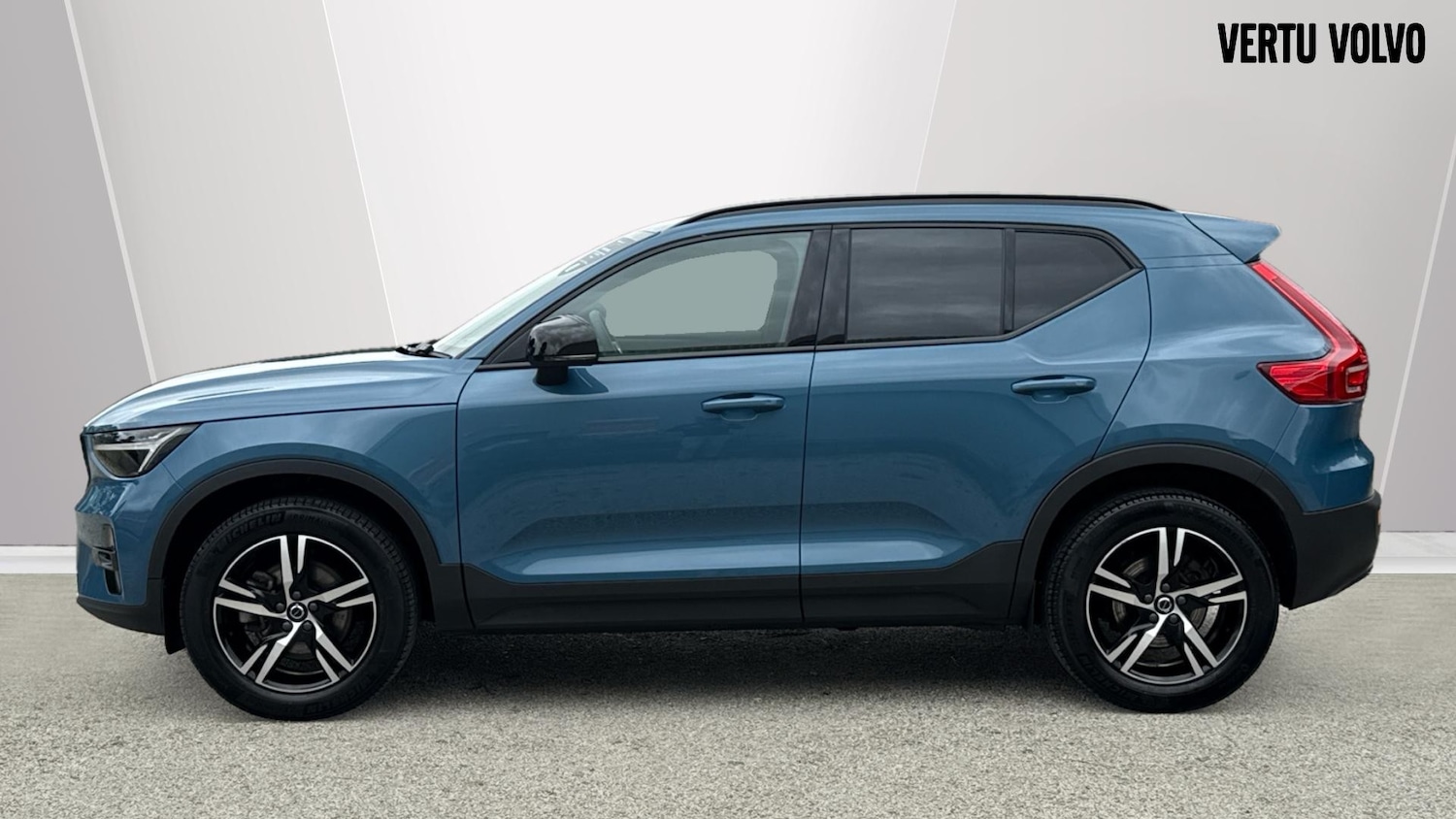 Used Volvo XC40 2023 for sale - 75962266: Photo 8