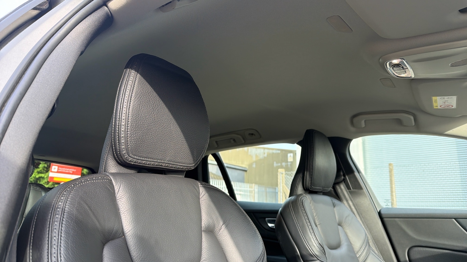 Used Volvo V60 2020 for sale - 77555784: Photo 31