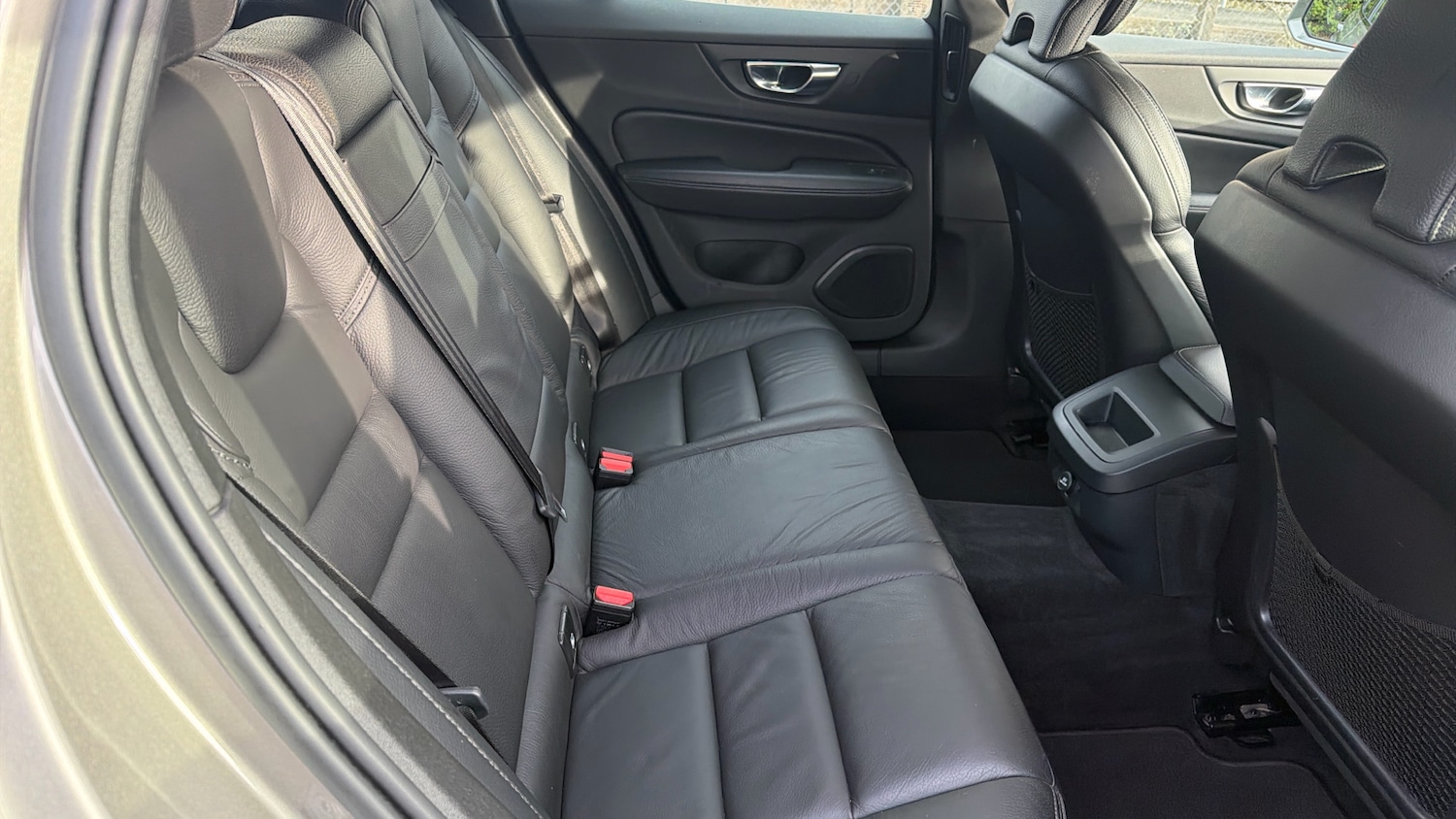 Used Volvo V60 2020 for sale - 77555784: Photo 6