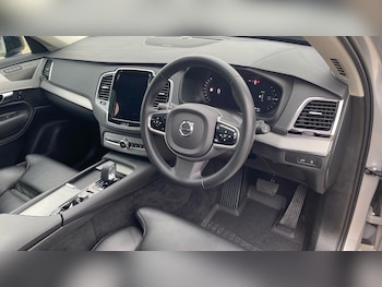 Used Volvo XC90 2022 for sale - 77964750: Photo
