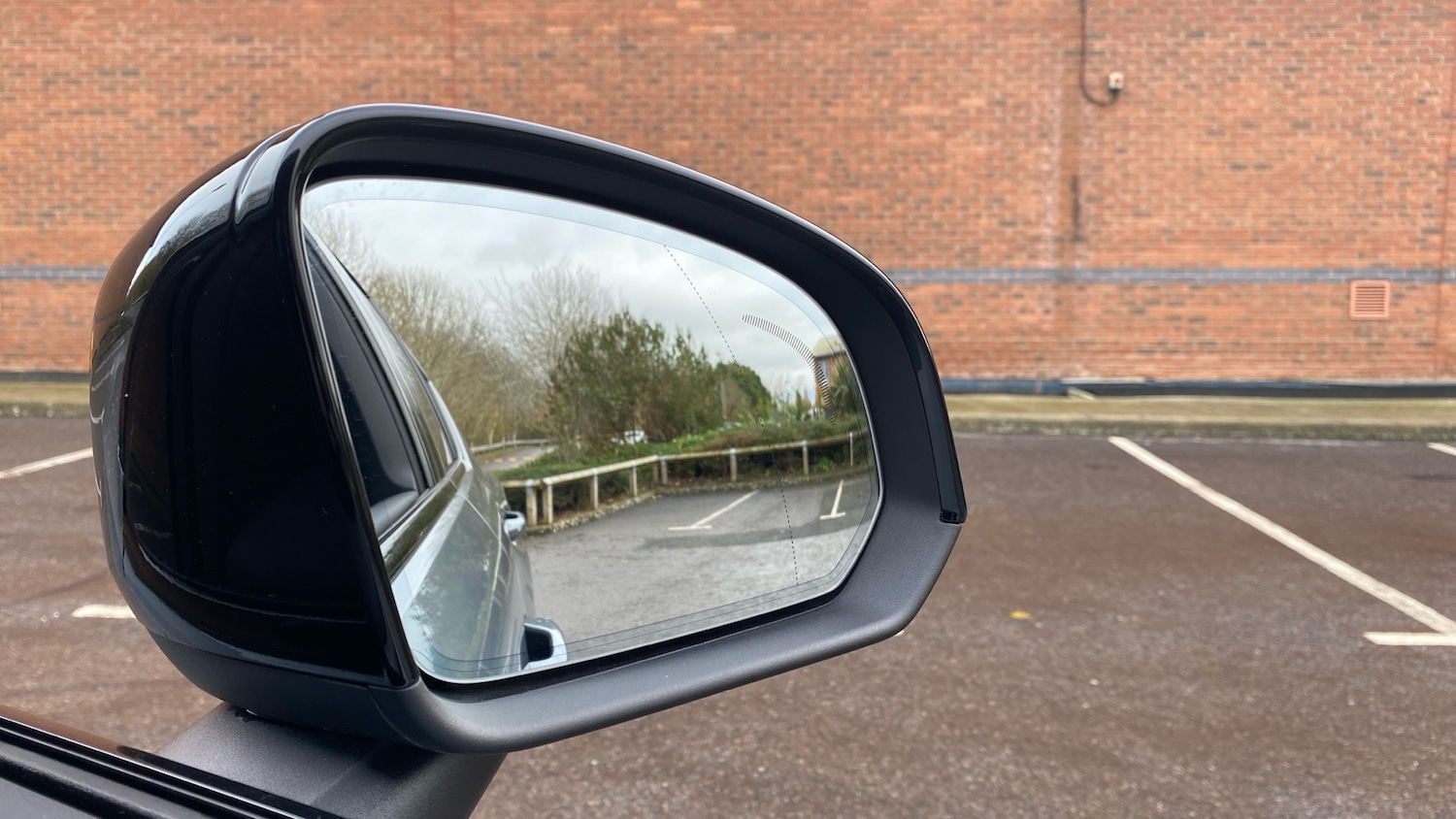 Used Volvo XC40 2022 for sale - 77325959: Photo 29