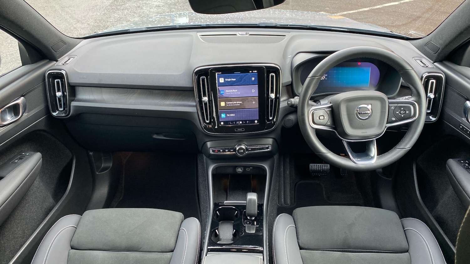 Used Volvo XC40 2022 for sale - 77325959: Photo 5