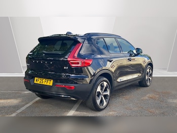 Used Volvo XC40 2025 for sale - 78767765: Photo