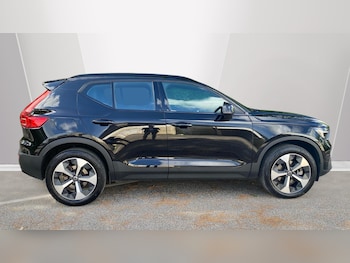 Used Volvo XC40 2025 for sale - 78767765: Photo