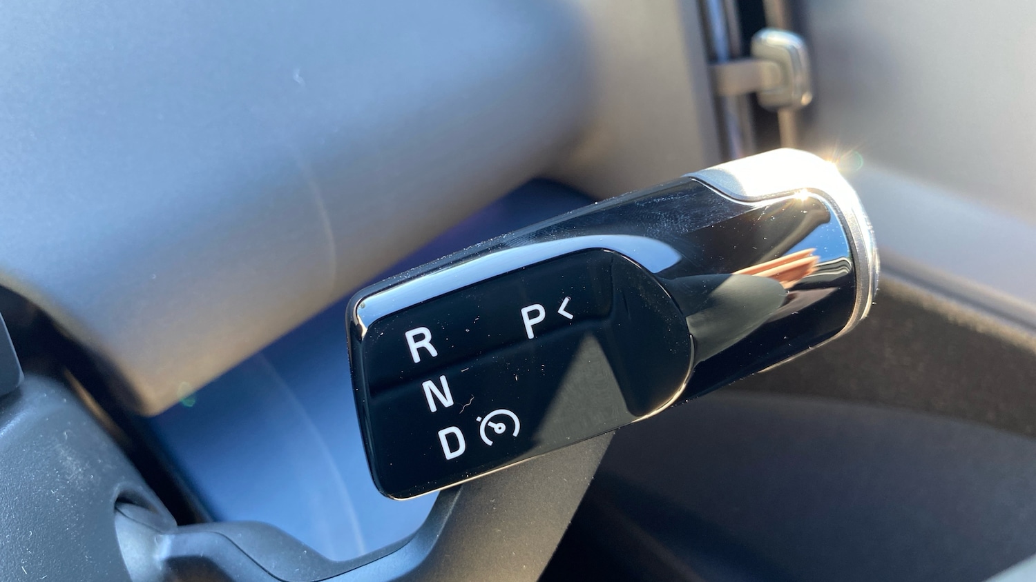 Used Volvo EX30 2025 for sale - 76653239: Photo 25