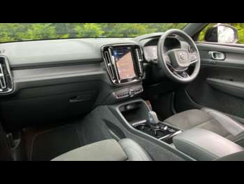 Used Volvo XC40 2022 for sale - 74722998: Photo