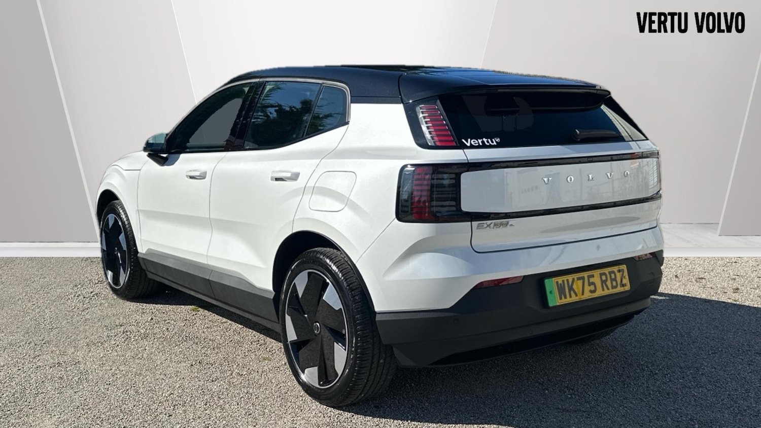 Used Volvo EX30 2025 for sale - 76653278: Photo 2