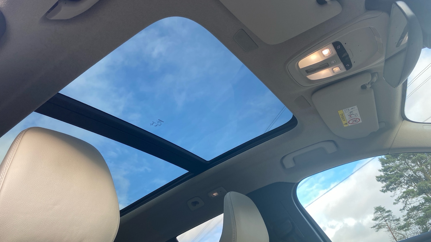 Used Volvo XC40 2022 for sale - 76653274: Photo 38