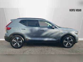 Used Volvo XC40 2022 for sale - 76653274: Photo