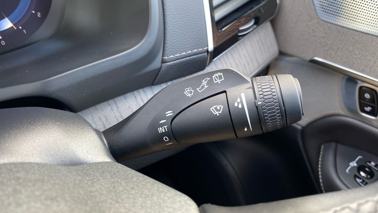 Used Volvo XC90 2024 for sale - 76894382: Photo 23