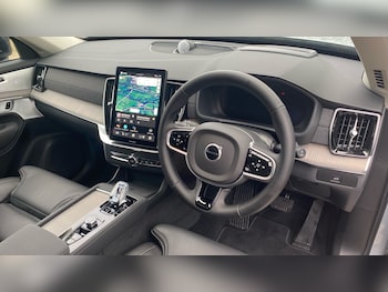 Used Volvo XC90 2025 for sale - 76653292: Photo