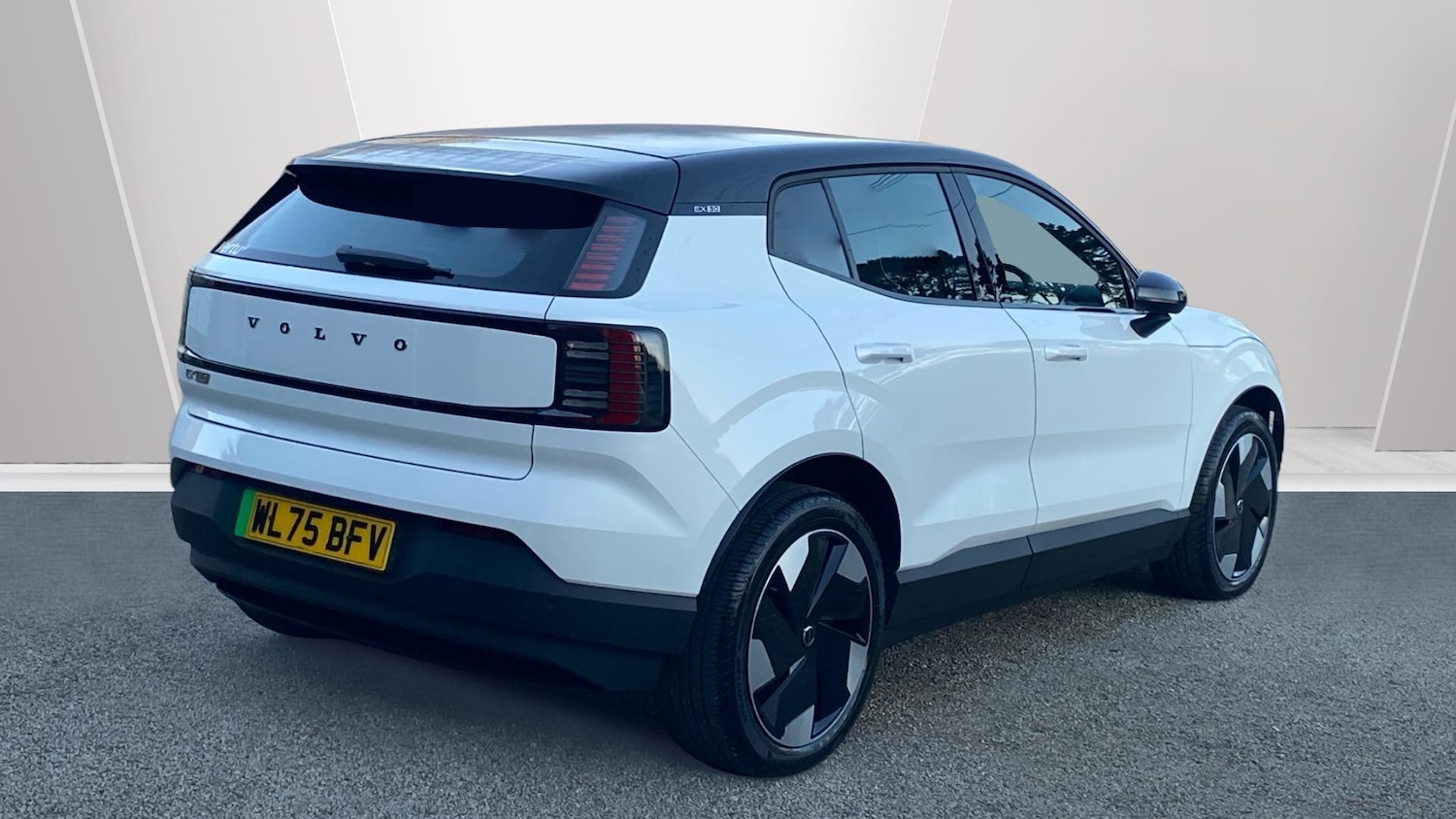 Used Volvo EX30 2025 for sale - 77446971: Photo 2