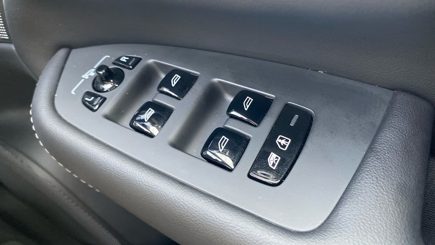 Used Volvo XC90 2024 for sale - 76653306: Photo 23