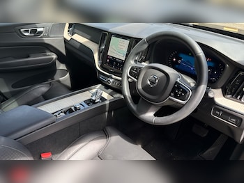 Used Volvo XC60 2021 for sale - 78267978: Photo