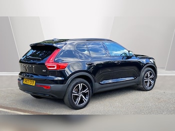 Used Volvo XC40 2023 for sale - 79407958: Photo