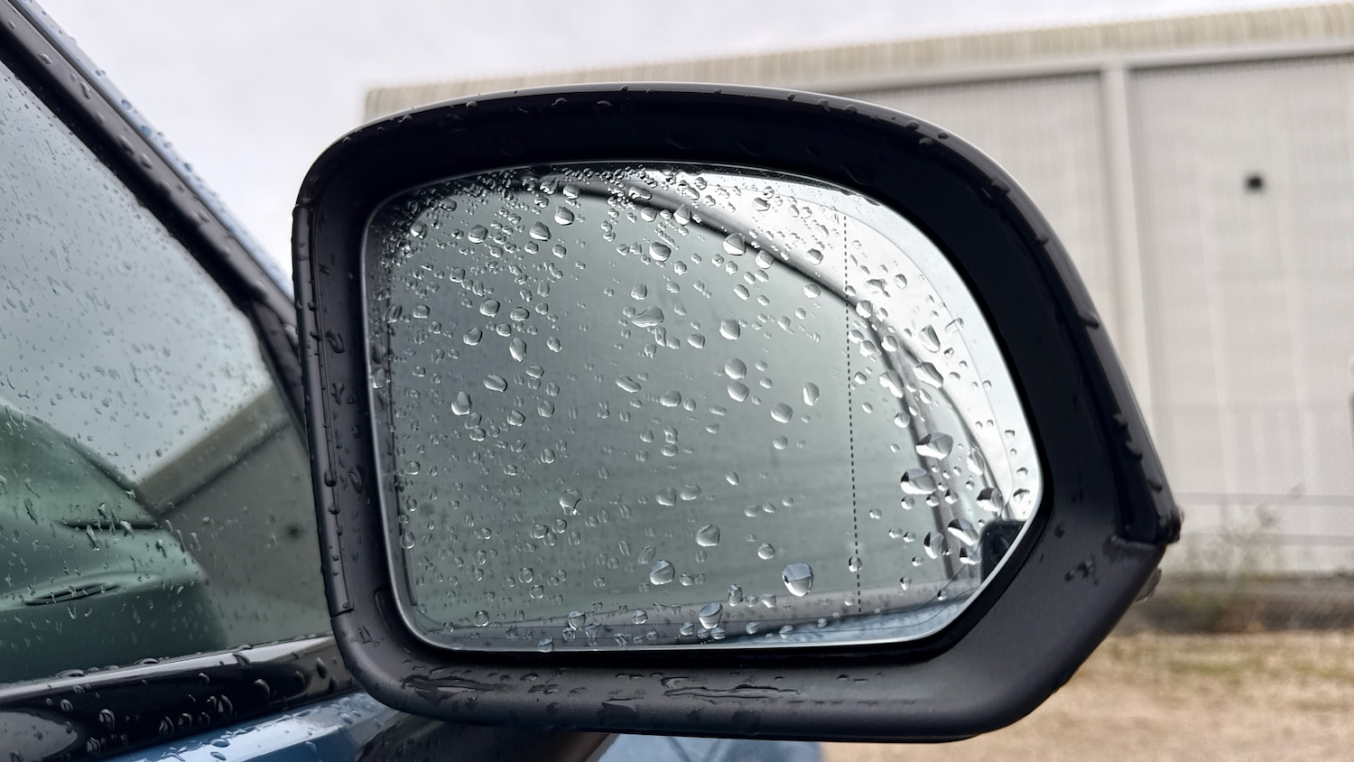 Used Volvo XC40 2024 for sale - 77312190: Photo 32