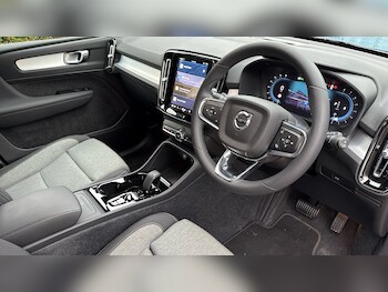 Used Volvo XC40 2024 for sale - 77312190: Photo