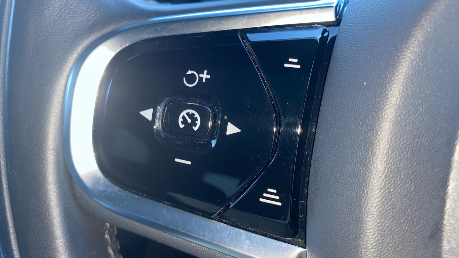 Used Volvo XC60 2020 for sale - 76653244: Photo 19