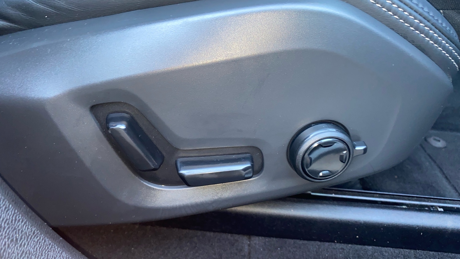 Used Volvo XC60 2020 for sale - 76653244: Photo 27