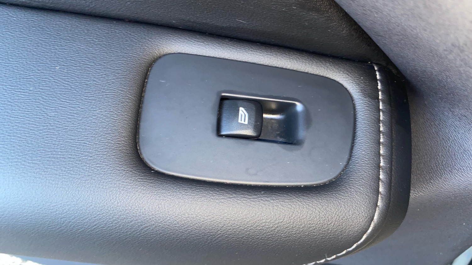 Used Volvo XC60 2020 for sale - 76653244: Photo 33