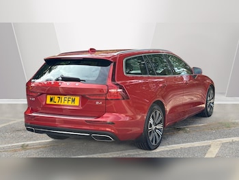 Used Volvo V60 2021 for sale - 78615735: Photo