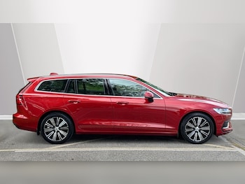 Used Volvo V60 2021 for sale - 78615735: Photo