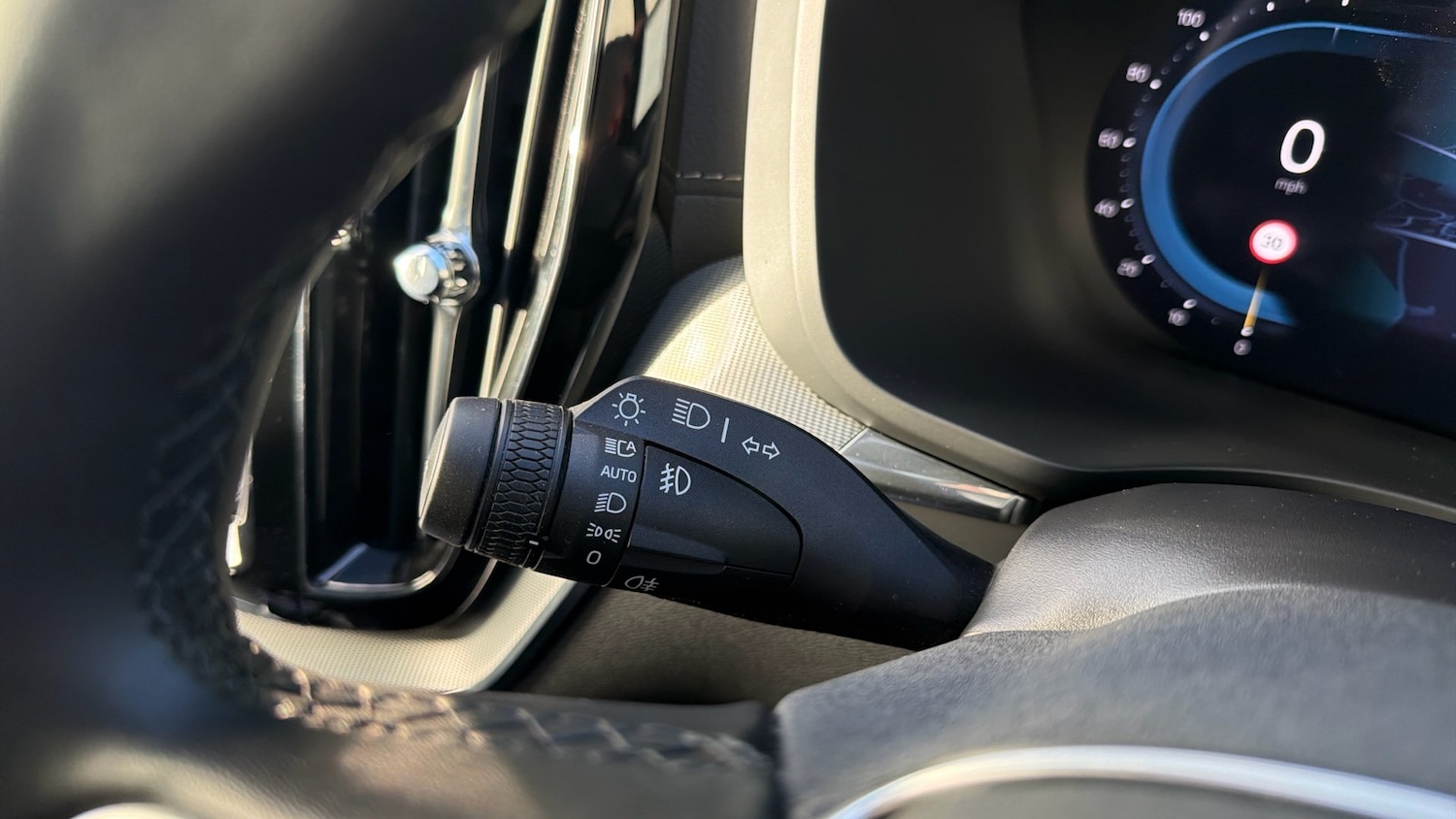 Used Volvo XC60 2025 for sale - 77113263: Photo 20